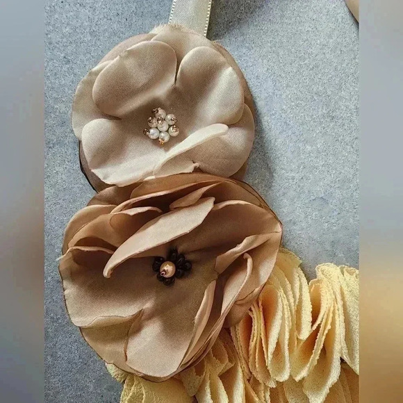 Handmade necklace and earings set - Picture 2 of 9